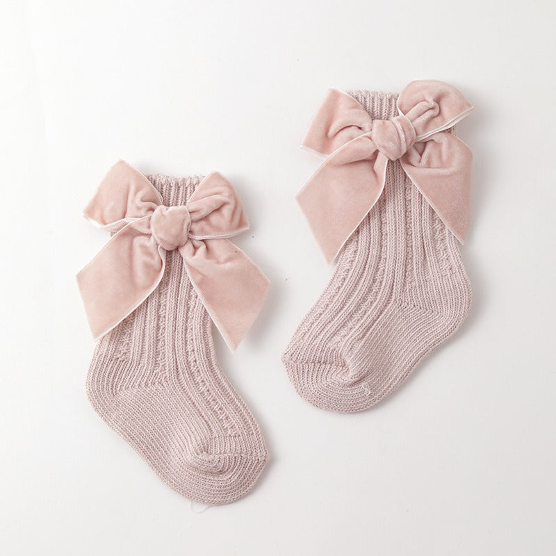 Chaussettes en grosse maille pour bébé fille