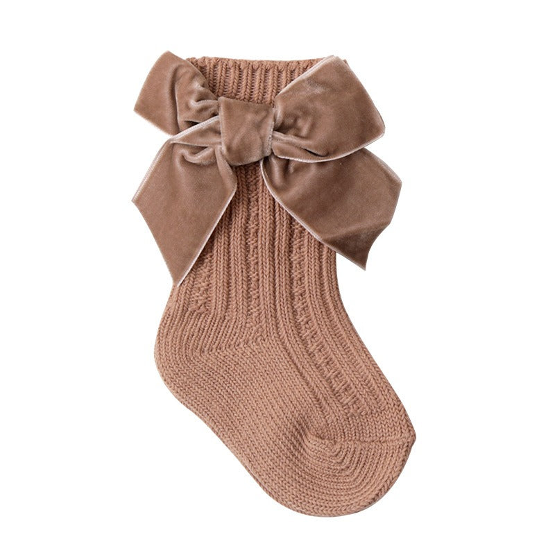 Chaussettes en grosse maille pour bébé fille
